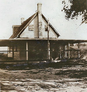Earliest picture of Defender House